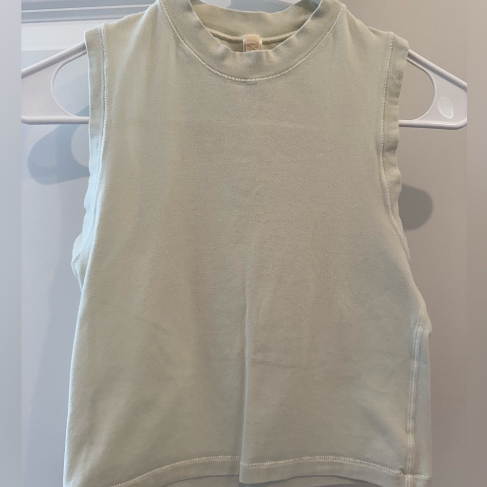 SKIMS Cream Mock-Neck Crop Top - Size Large